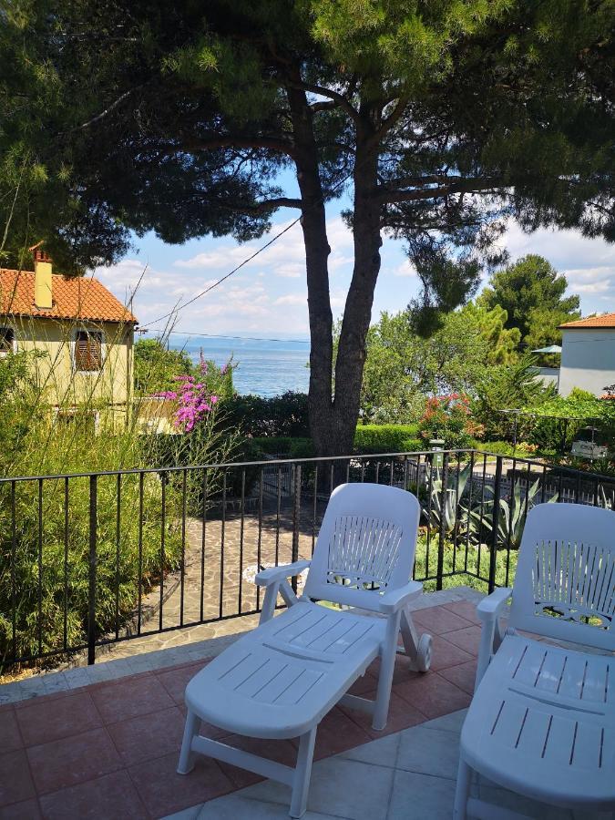 Apartment & Rooms Lilis Izola Exterior photo